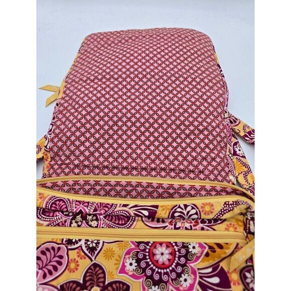 Vera Vradley Colorful Quilted Floral Shoulder Bag With Adjustable Strap & Pocket - Picture 6 of 7